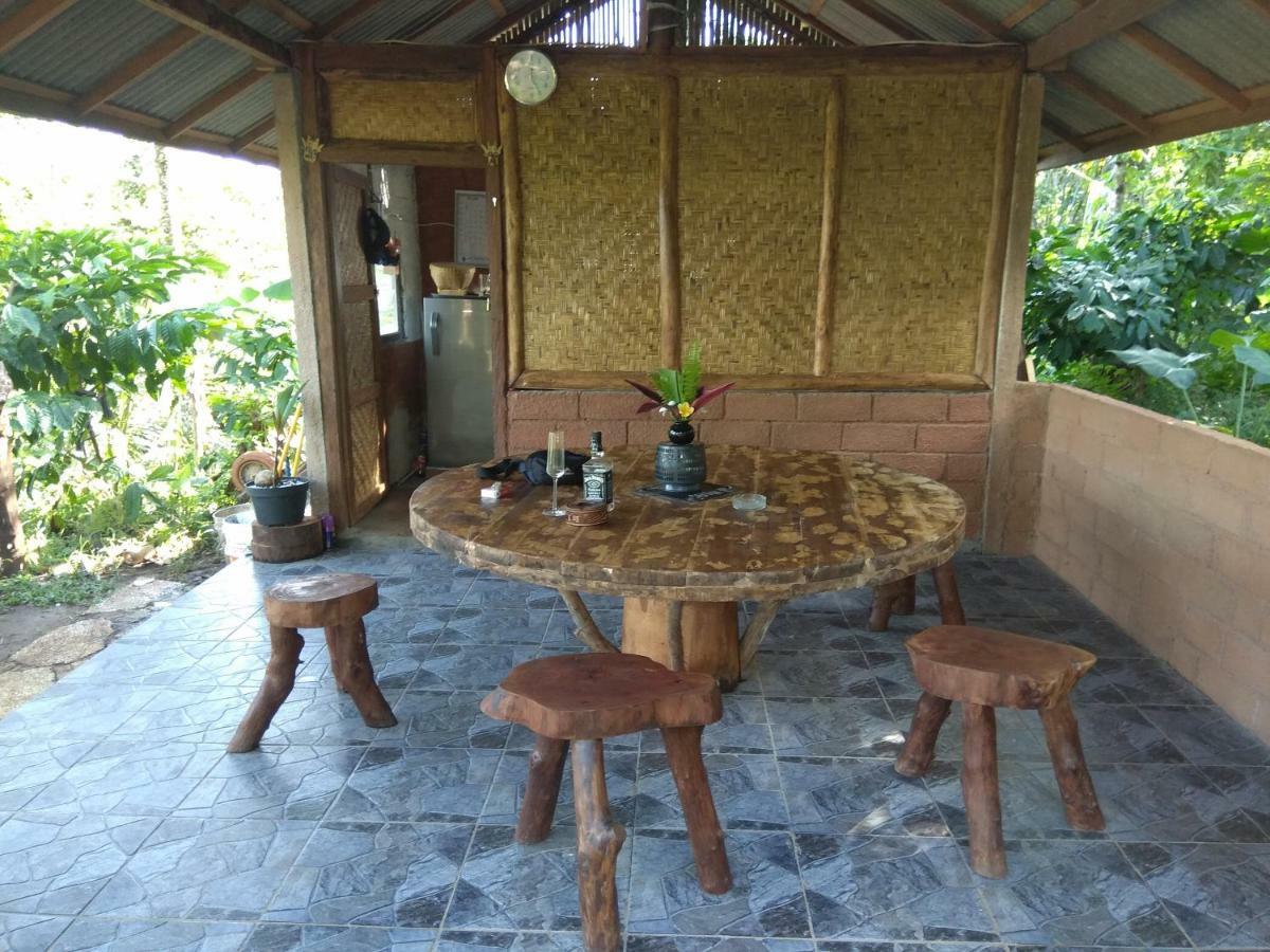Bali Mountain Forest Cabin Penebel Exterior photo